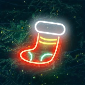 1 pc Christmas Stocking Wall Neon Decoration, Dimmable LED Christmas Ambiance Wall Decoration Neon Sign, perfect for Christmas parties, bedrooms, birthday parties, pubs, shops, games rooms, clubs, rooms, friends party wall decorations, as a friend's family birthday, Christmas gift preferred, USB powered light up sign hanging device, 5V USB power supply