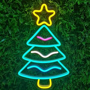 1 pc Christmas Tree Wall Neon Sign Decoration, Dimmable LED Christmas Atmosphere Wall Decor Neon Sign, Perfect for Christmas Parties, Bedrooms, Birthday Parties, Bars, Shops, Game Rooms, Clubs, Rooms, Friends Gatherings Wall Decor, Top Choice as a Gift for Friends' Birthdays or Christmas, USB-powered illuminated sign hanging kit, 5V USB power supply