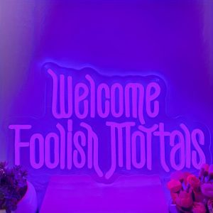 1 pc Welcome Foolishh Mortal Halloween Wall Neon Decoration, Dimmable LED Gothic Halloween Ambiance Wall Decoration Neon Sign, Perfect for Halloween Party, Bedroom, Birthday Party, Bar, Shop, Game Room, Club, Room, Friends Gathering Wall Decoration, Preferred as Friends Family Birthday, Halloween Gift, USB Powered Light Up Signs Hanging device, 5V USB power supply
