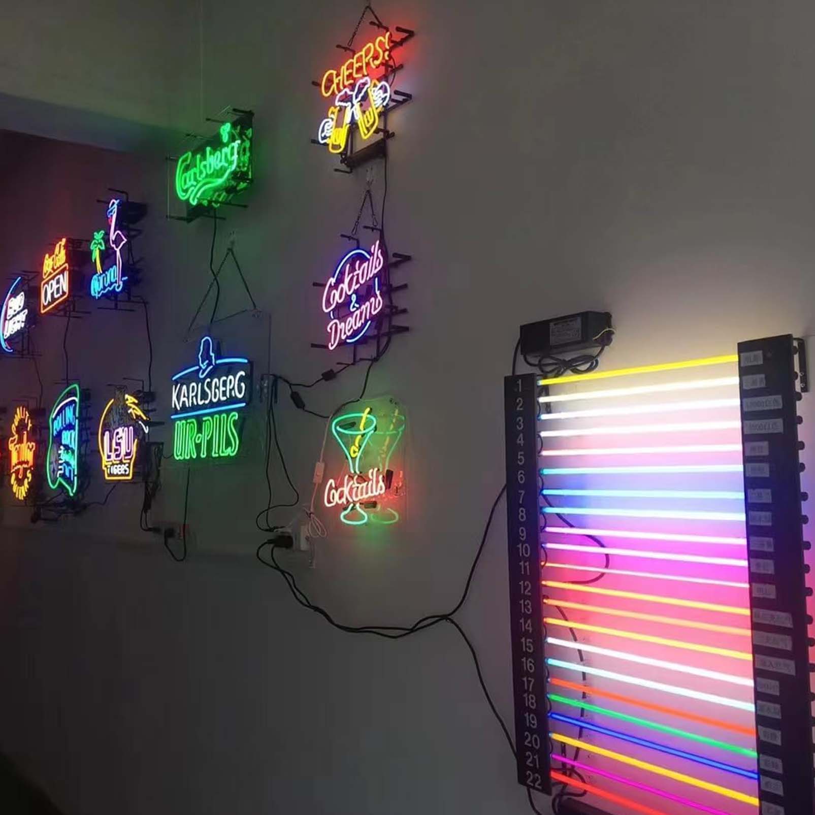 High Quality GM Corvette C8 Banner New Generation Neon Tape Backing, Red, White and Yellow Signs, High Definition Inkjet Graphic Printing Board, Large Glowing Glass Tube Neon LED Signs for Office, Parties, Coffee Shops, Bars, Birthdays, Men's Caves, Home and Event Wall Art Decoration. - 图片 3