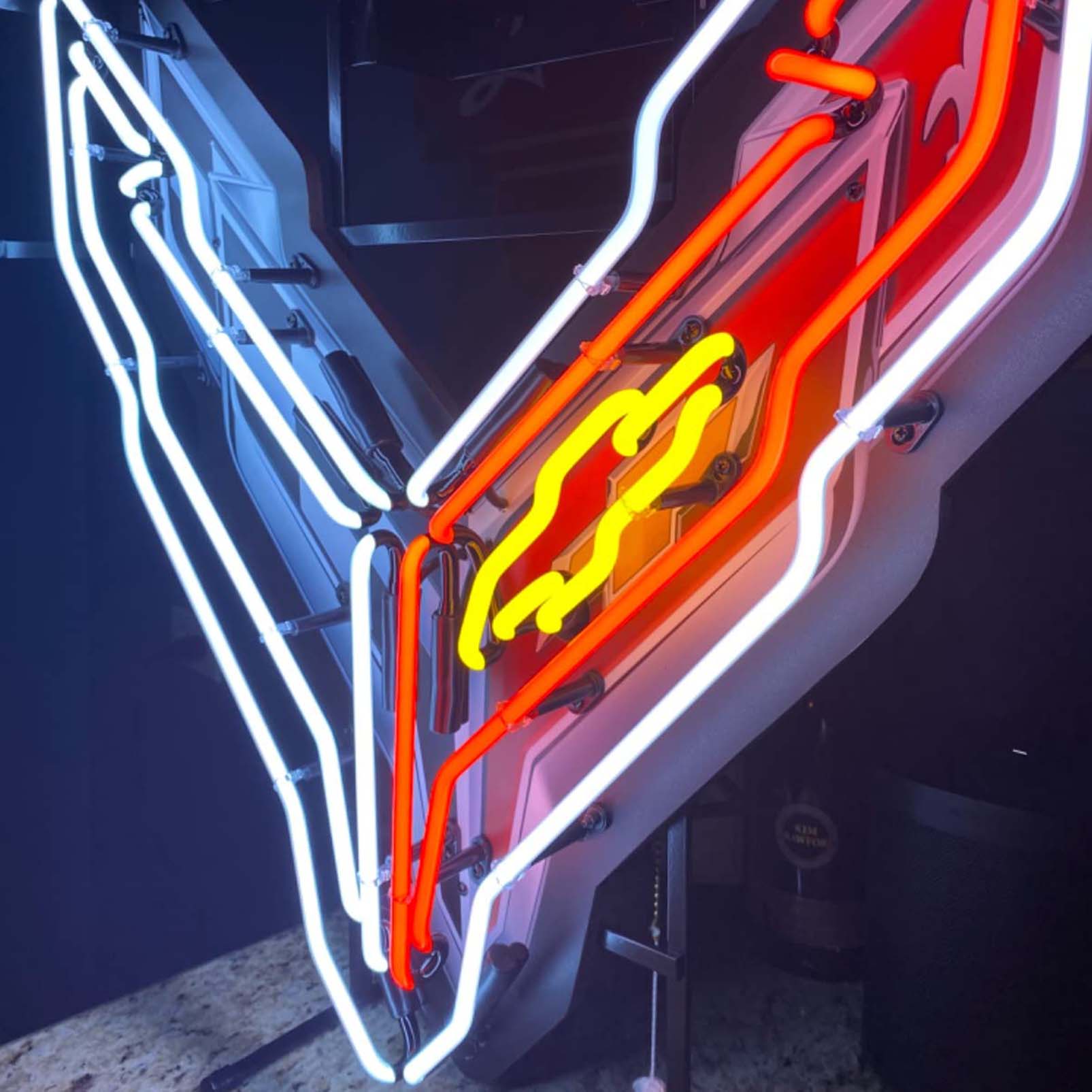 High Quality GM Corvette C8 Banner New Generation Neon Tape Backing, Red, White and Yellow Signs, High Definition Inkjet Graphic Printing Board, Large Glowing Glass Tube Neon LED Signs for Office, Parties, Coffee Shops, Bars, Birthdays, Men's Caves, Home and Event Wall Art Decoration. - 图片 3