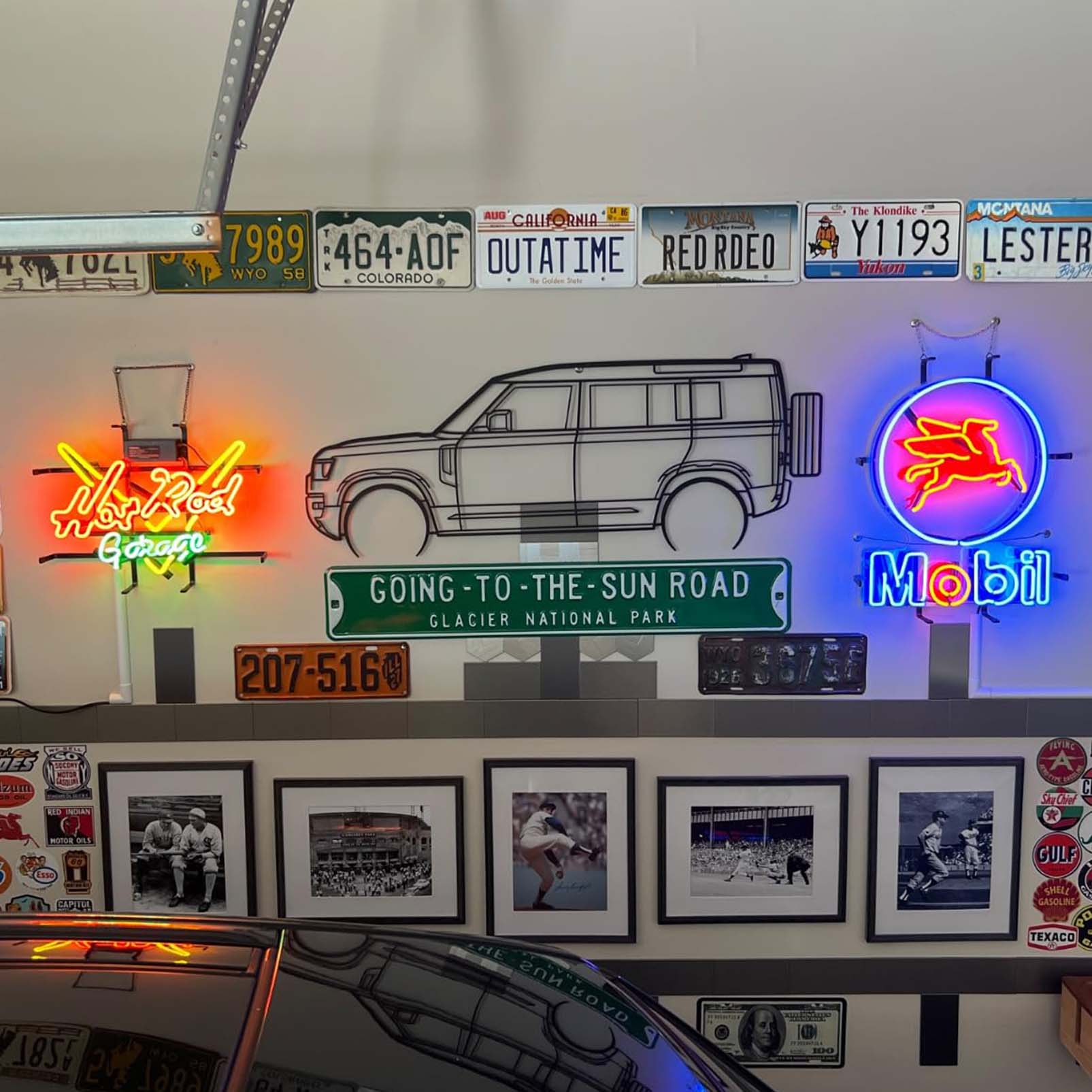 High quality Mobil petrol Pegasus sign with high definition inkjet graphic print board, large illuminated glass tube neon LED sign for office, party, coffee shop, bar, birthday, men's cave, home and event wall art decoration. - 图片 3