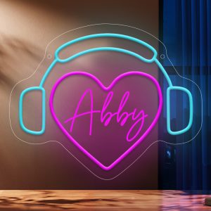 Custom headset love model and name neon sign with 3D engraving and personalised LED neon light, suitable for music ceremonies, theme parties, events, bedrooms, living rooms and home decoration, unique and ideal gift for birthdays, parties, ceremonies, housewarming and more!